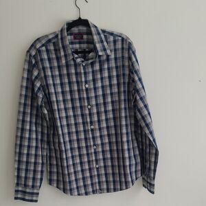 Men's Untuckit Blue and White Checkered Shirt Button Front Long Sleeves Sz Large